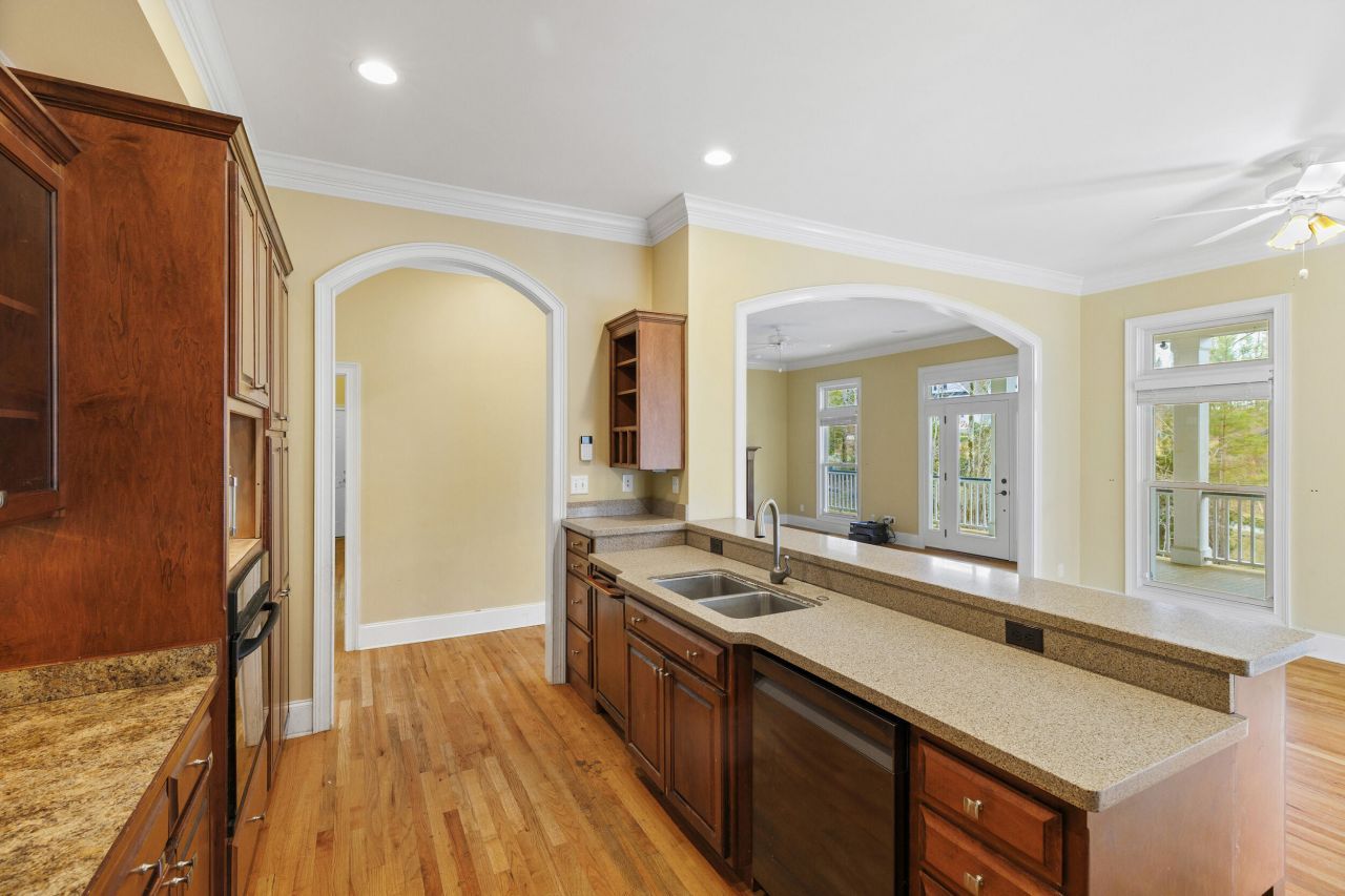 405 Saint Johns Drive Photo 20