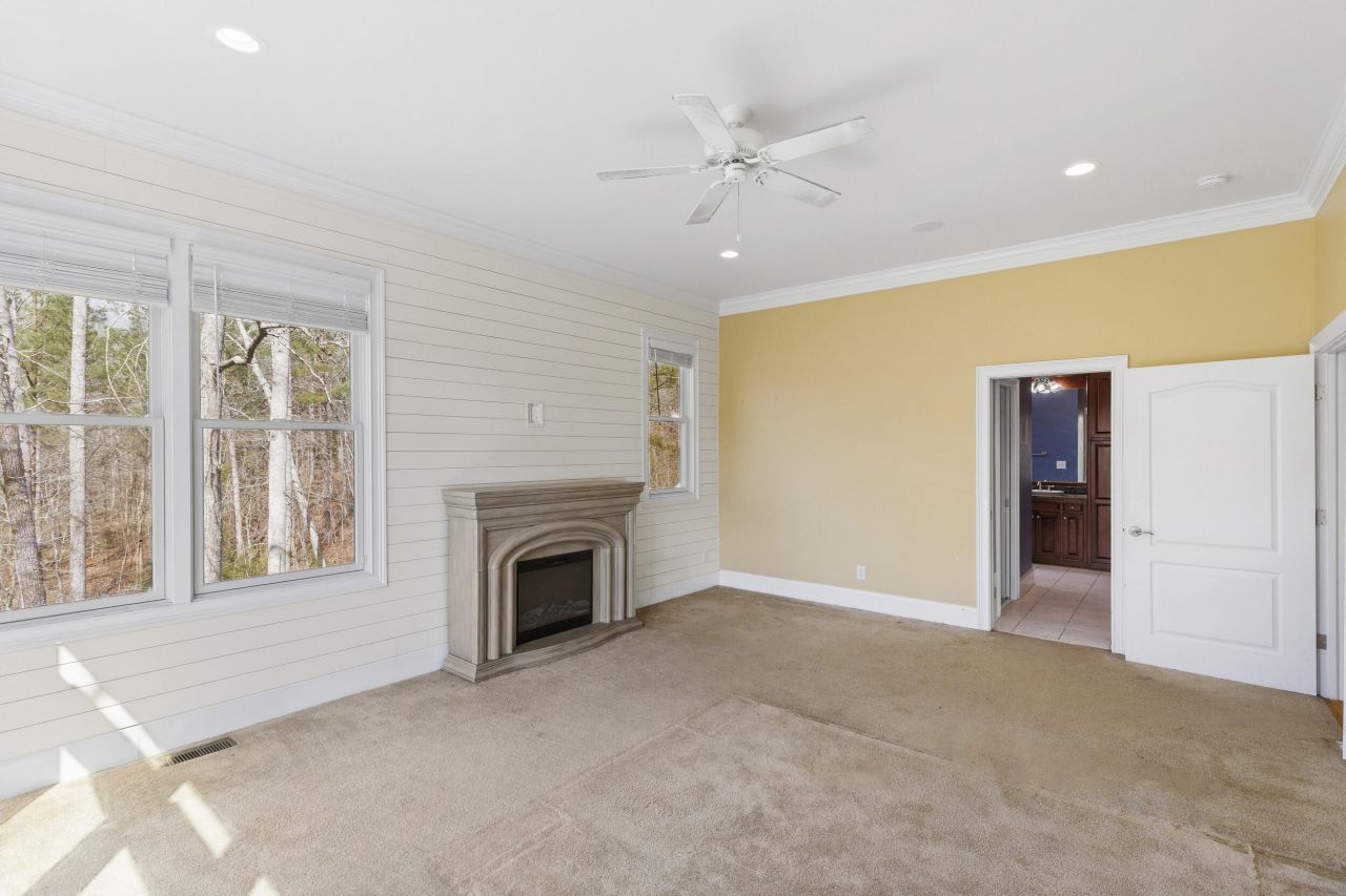 405 Saint Johns Drive Photo 27