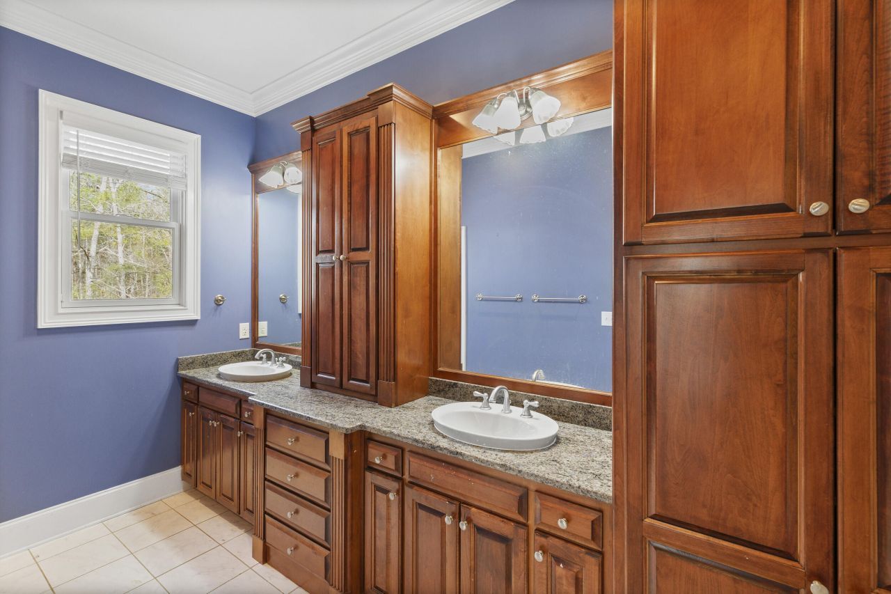 405 Saint Johns Drive Photo 28