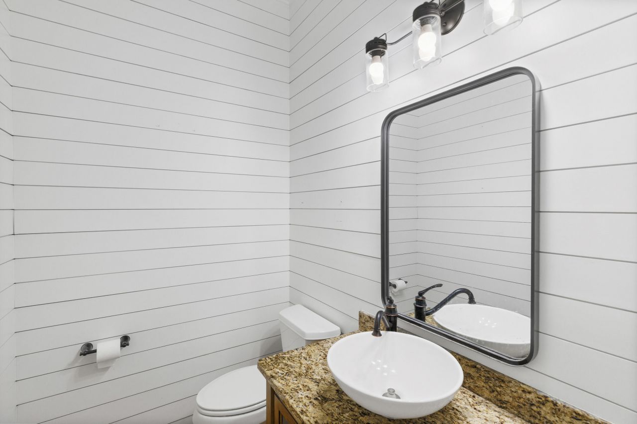 405 Saint Johns Drive Photo 30