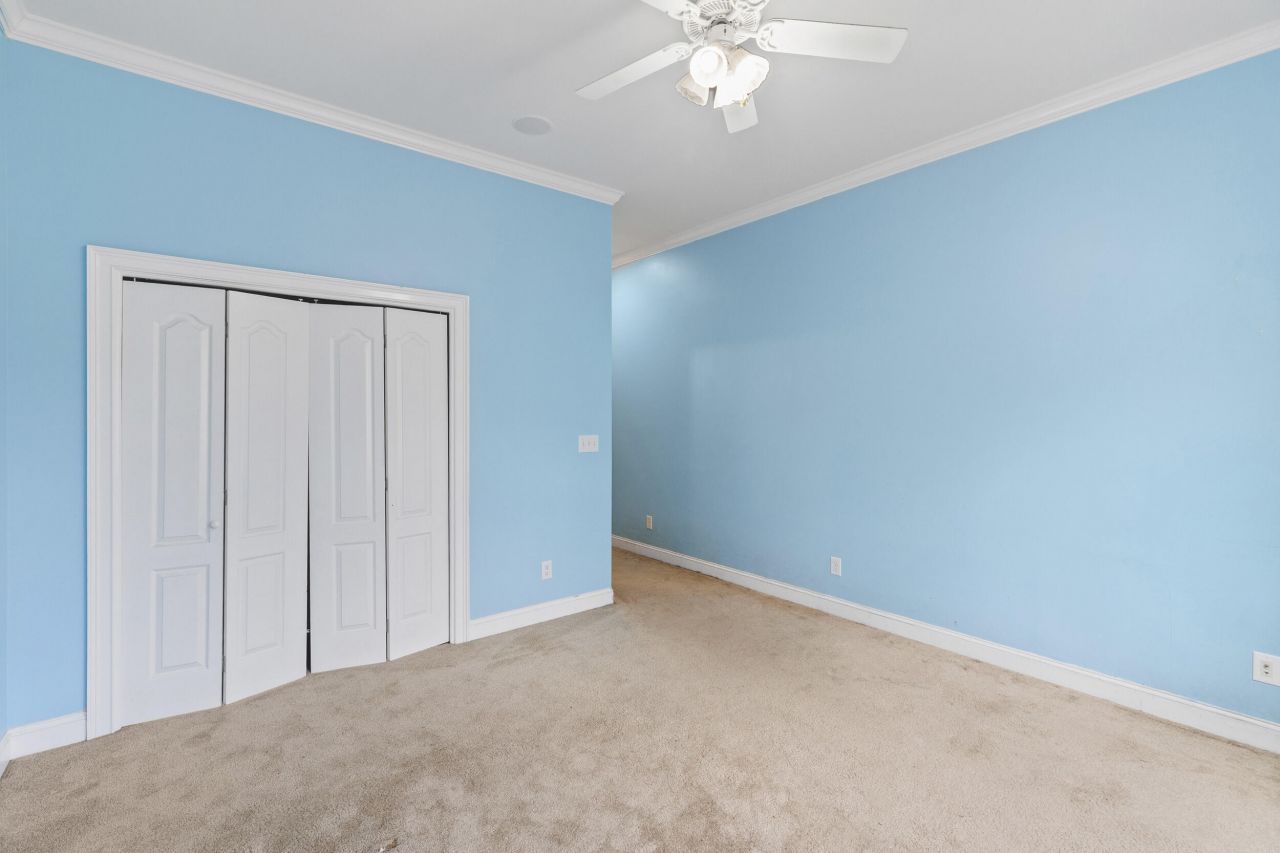 405 Saint Johns Drive Photo 33