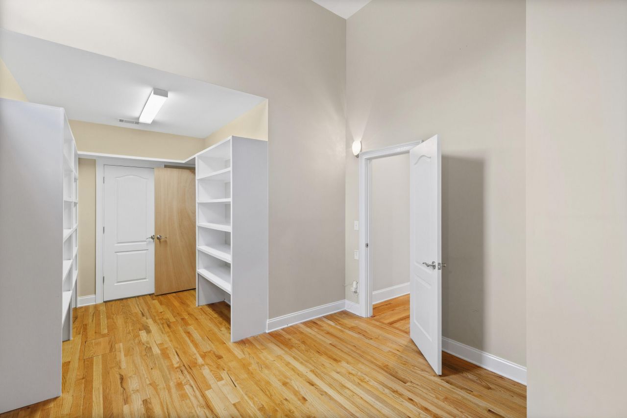 405 Saint Johns Drive Photo 41