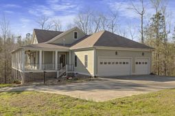 405 Saint Johns Drive photo 4