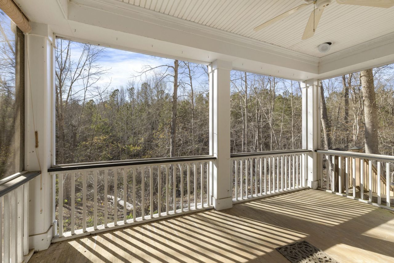 405 Saint Johns Drive Photo 51