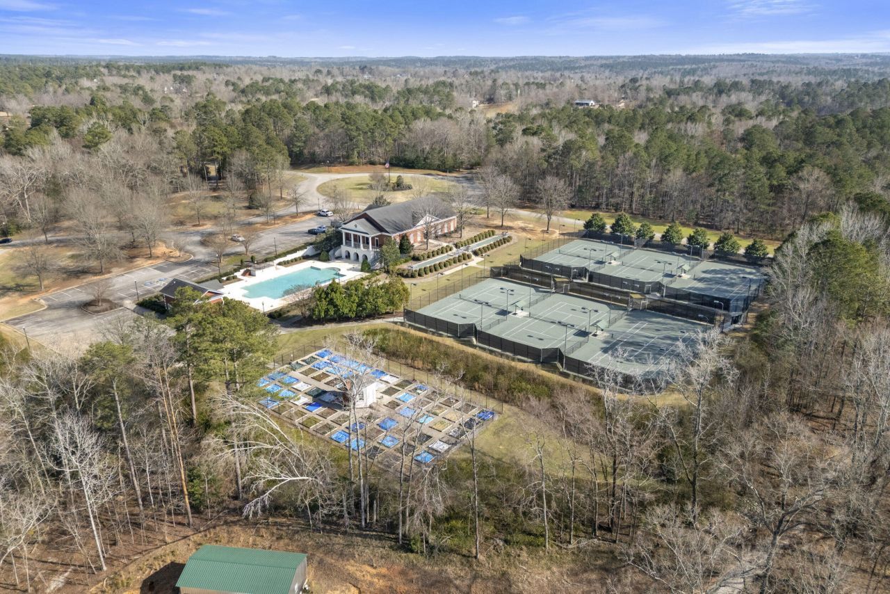 405 Saint Johns Drive Photo 64