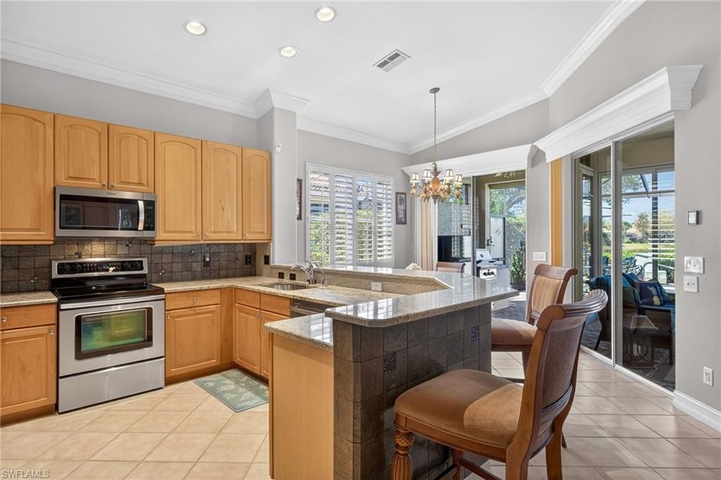 21863 Masters Cir, Estero, FL 33928 Photo