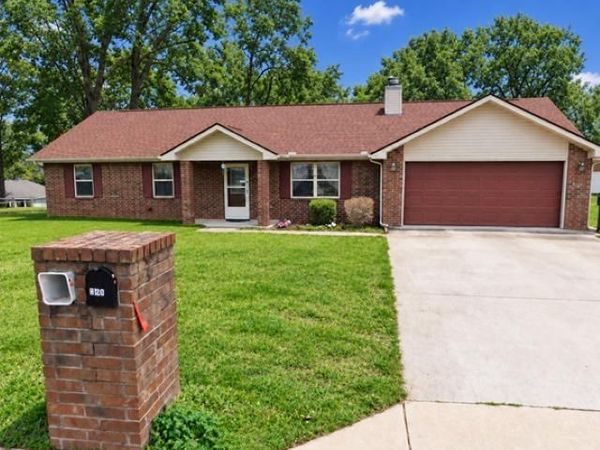 315 Magness Drive, Gassville, AR 72635