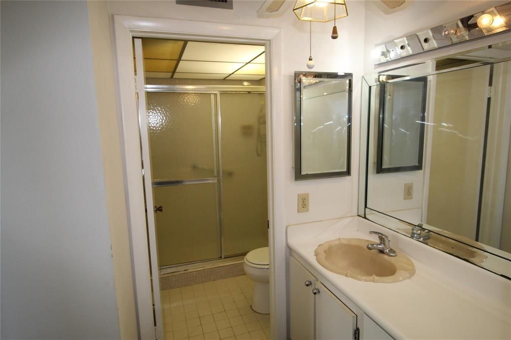 9728 S Belfort Circle, Unit 206, Tamarac, FL 33321 Photo
