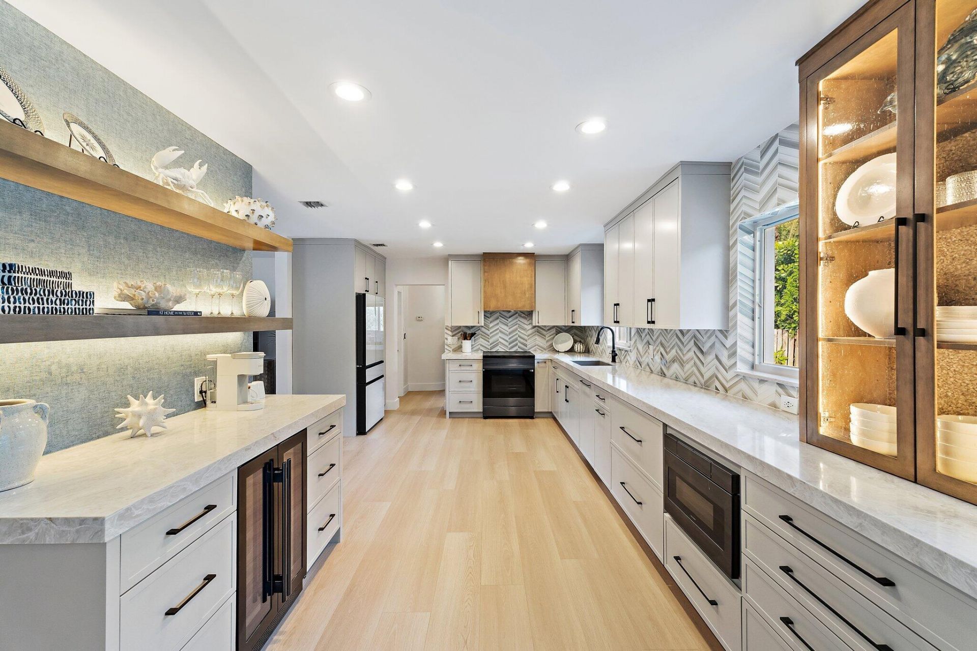 4300 Washington Road, West Palm Beach, FL 33405 Photo