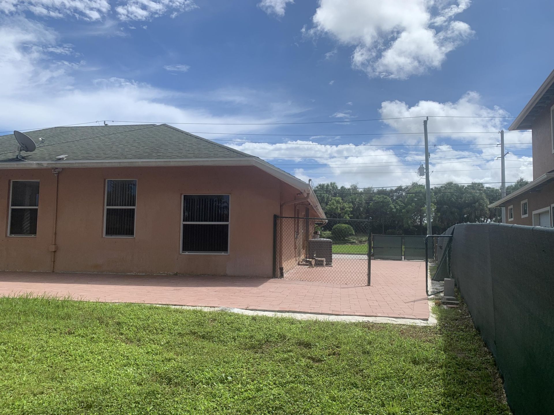 2215 Hypoluxo Rd Road, Lantana, FL 33462 Photo