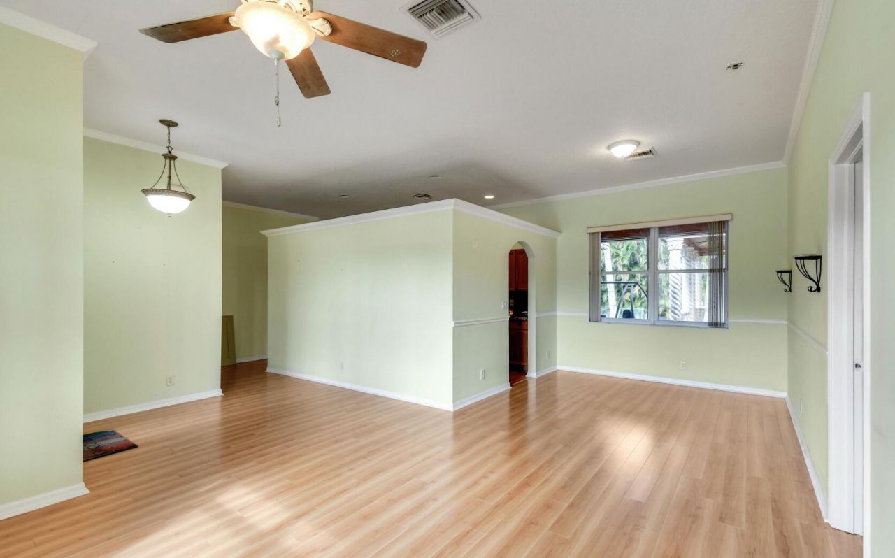 2215 Hypoluxo Rd Road, Lantana, FL 33462 Photo