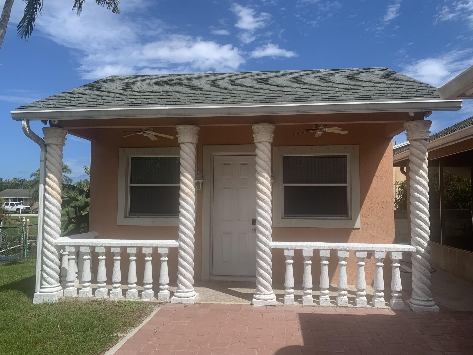 2215 Hypoluxo Rd Road, Lantana, FL 33462 Photo