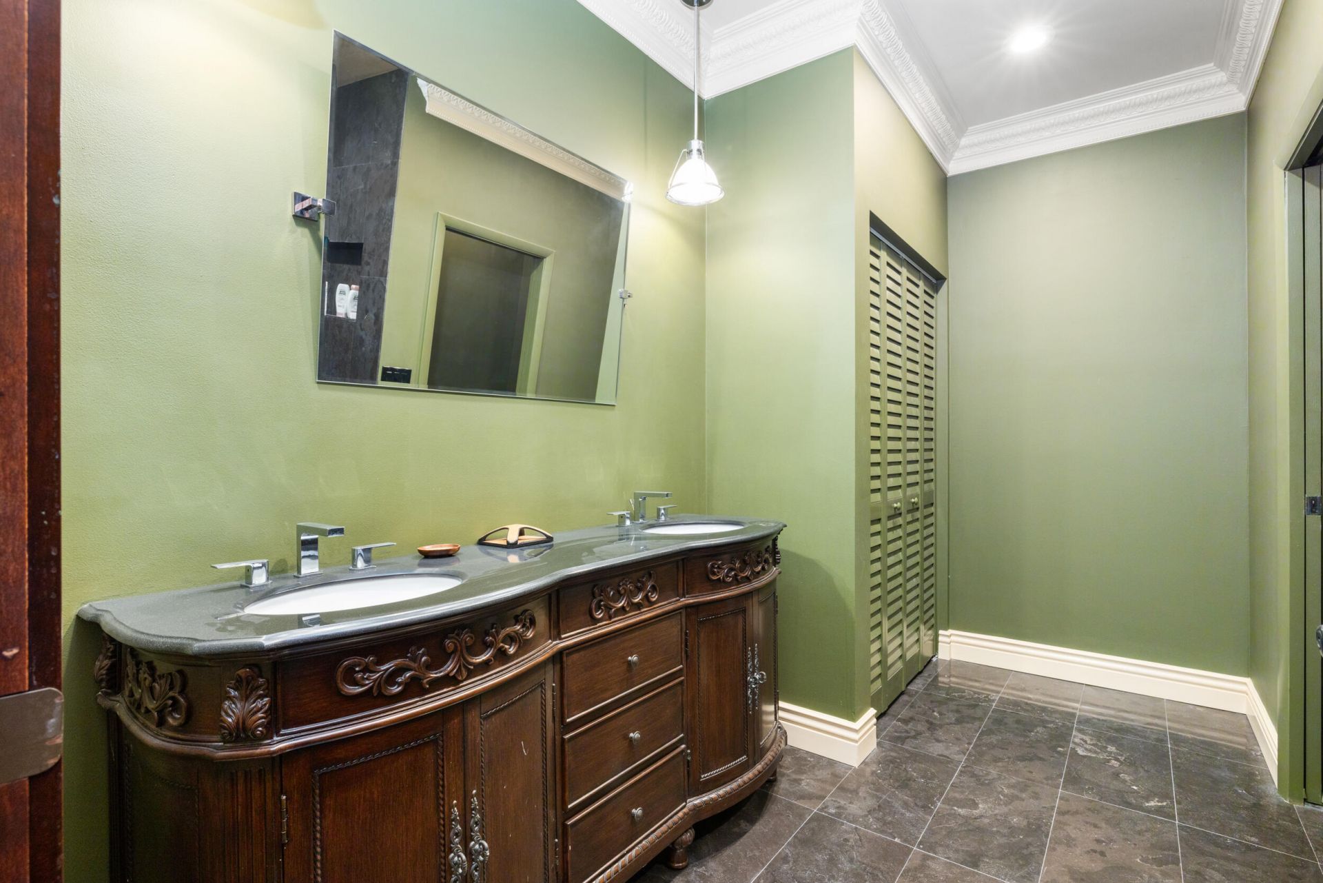 1075 Hillsboro Mile, Hillsboro Beach, FL 33062 Photo