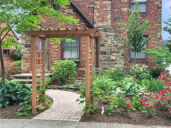 3464 Tuttle Avenue , Cleveland, OH 44111