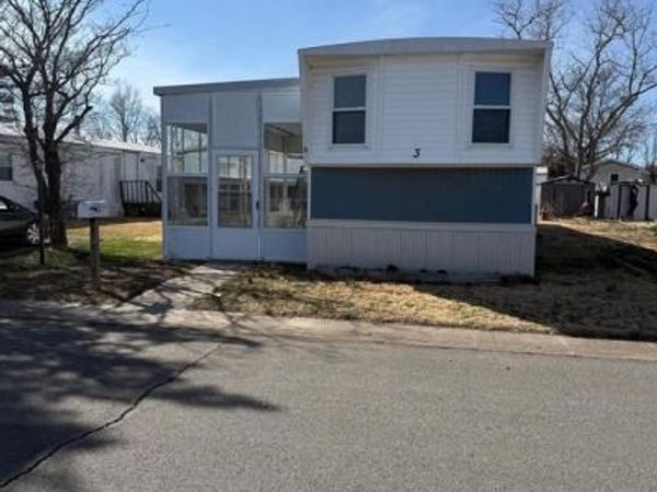 3 HORSESHOE BND, SOUTHAMPTON, NJ 08088