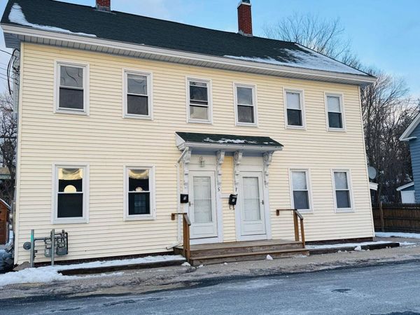 5 Charles Street, Dover, NH 03820