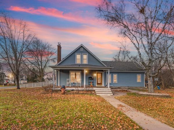 237 Cypress Street S, Cambridge, MN 55008