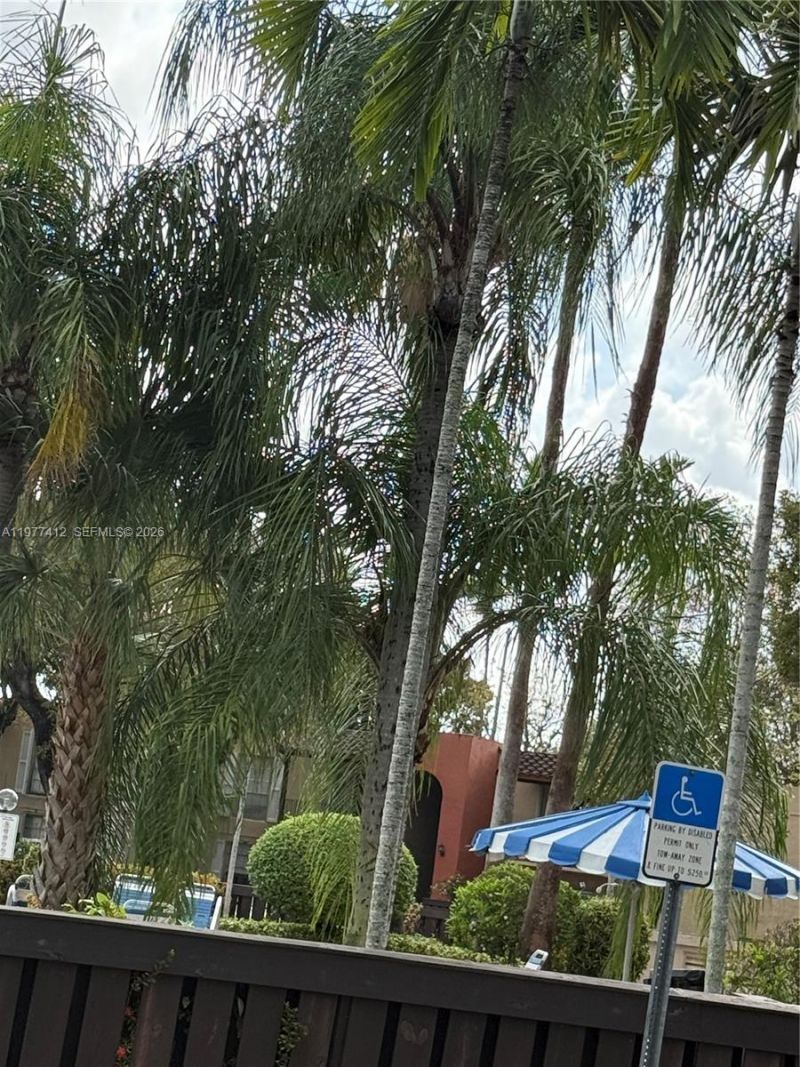 10794 N Kendall Dr , Unit B2, Miami, FL 33176 Photo