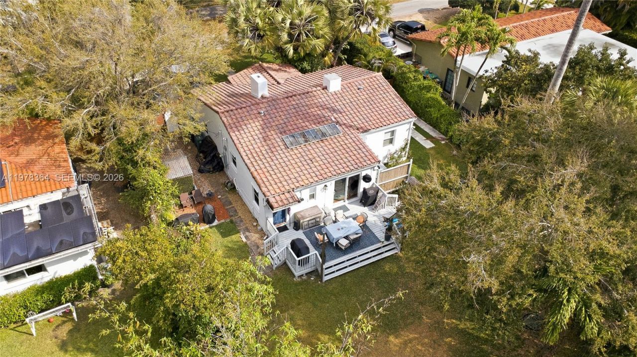 640 NE 115th St , Biscayne Park, FL 33161 Photo