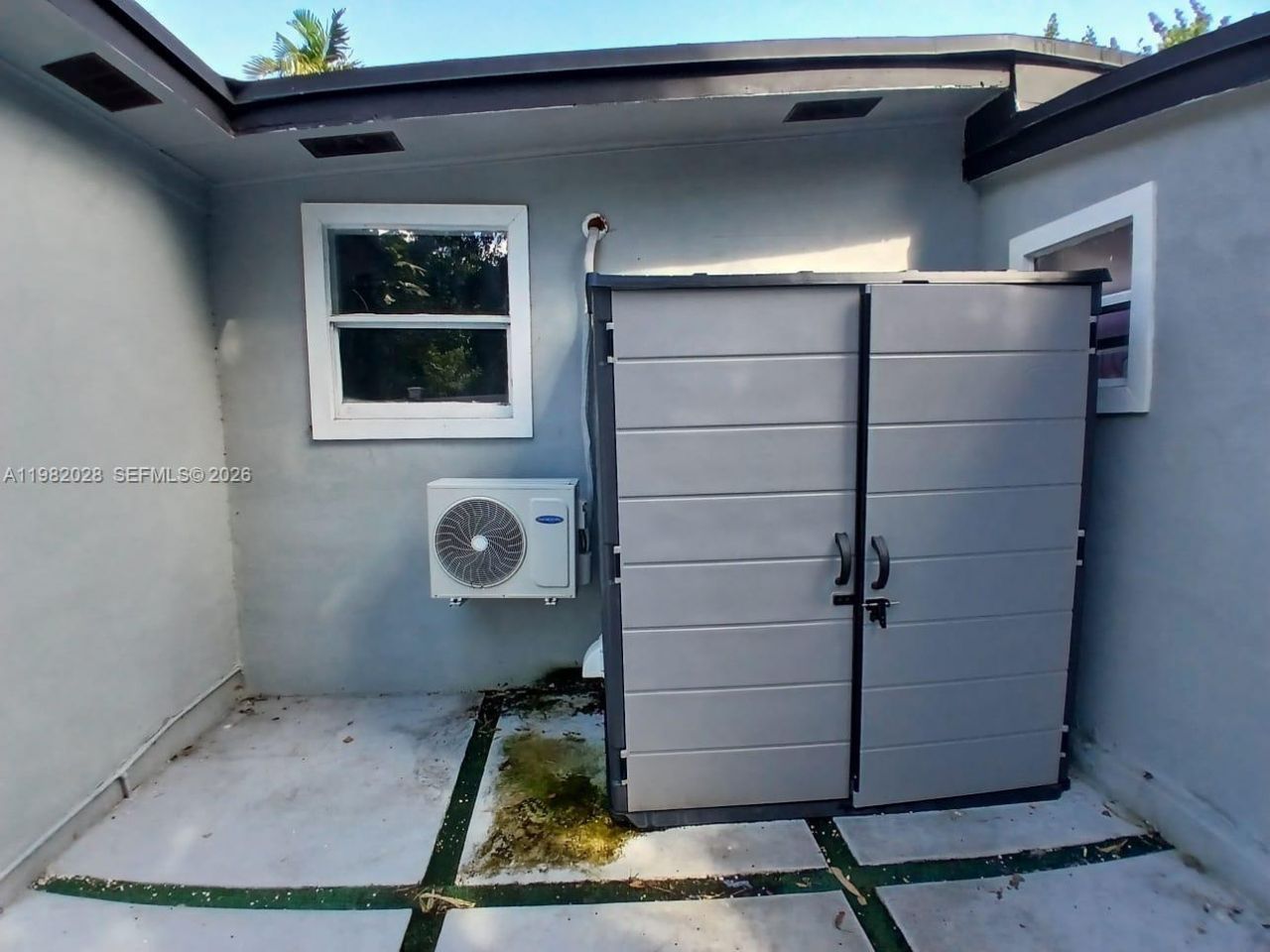 1053 NE 149th St , Miami, FL 33161 Photo