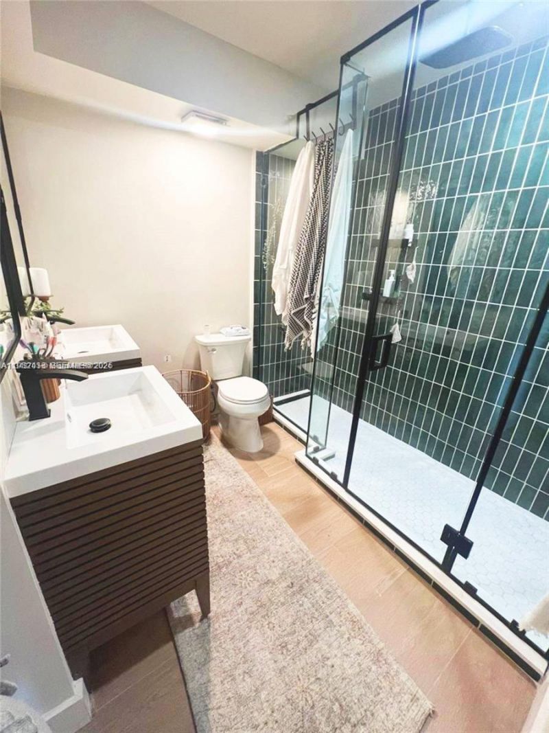 10185 Collins Ave, Unit 323, Bal Harbour, FL 33154 Photo