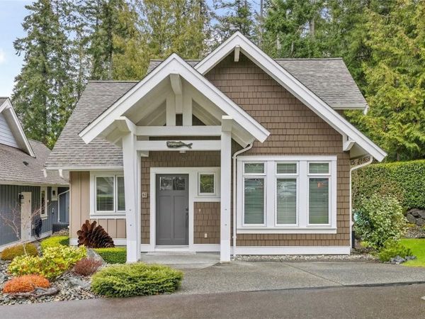 5251 Island Hwy W, Unit 62, Qualicum Beach, BC V9K 1S8