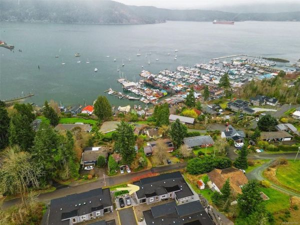 4690 Caspian Pl, Unit #118, Cowichan Bay, BC V0R 1N1