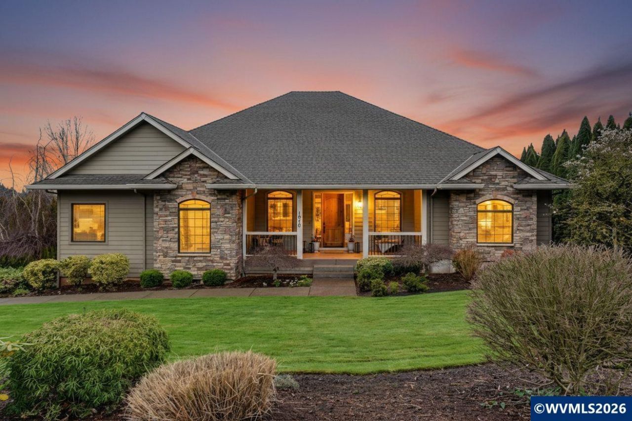 1970 Landaggard Dr Nw, Salem, OR 97304 Main Photo