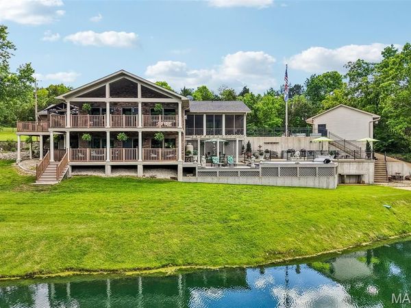 3589 State Route 110, De Soto, MO 63020