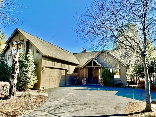 56562 Dancing Rock Loop, Unit 12, Bend, OR 97707