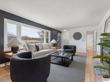 1112 S 93 Avenue , Omaha, NE 68124