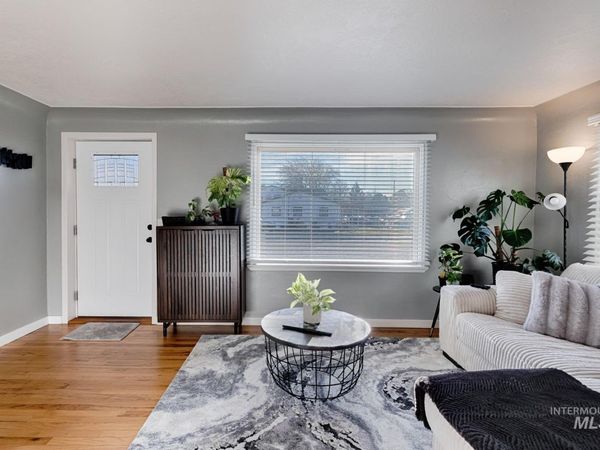 2624 College Ave, Caldwell, ID 83605