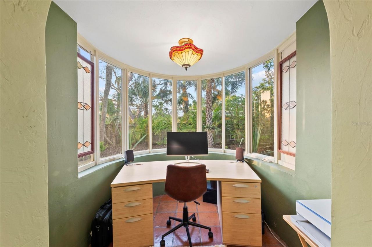 941 Virginia Drive, Sarasota, FL 34234 Photo