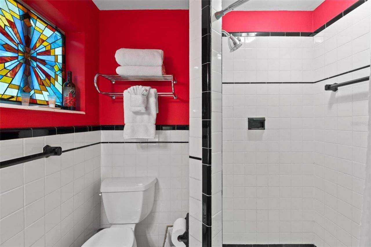 941 Virginia Drive, Sarasota, FL 34234 Photo