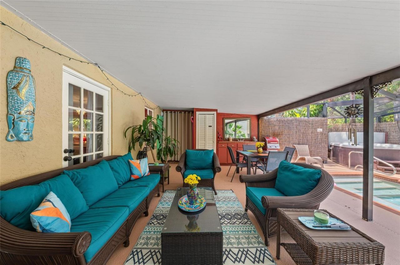 941 Virginia Drive, Sarasota, FL 34234 Photo