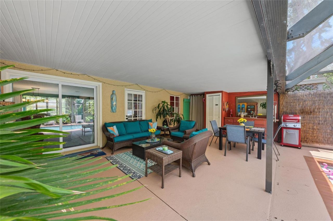 941 Virginia Drive, Sarasota, FL 34234 Photo