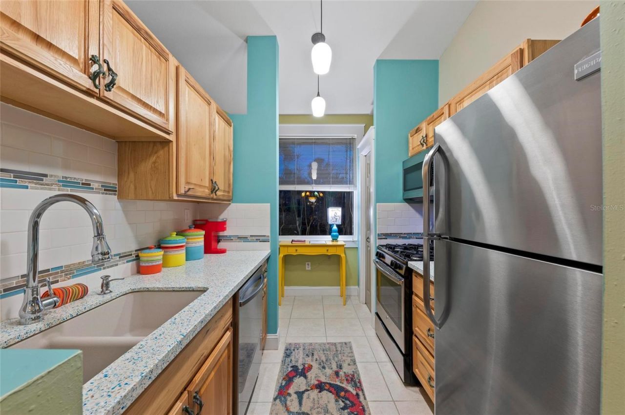 941 Virginia Drive, Sarasota, FL 34234 Photo