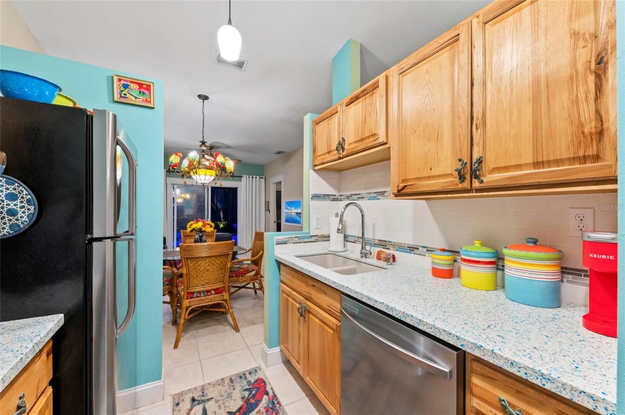 941 Virginia Drive, Sarasota, FL 34234 Photo