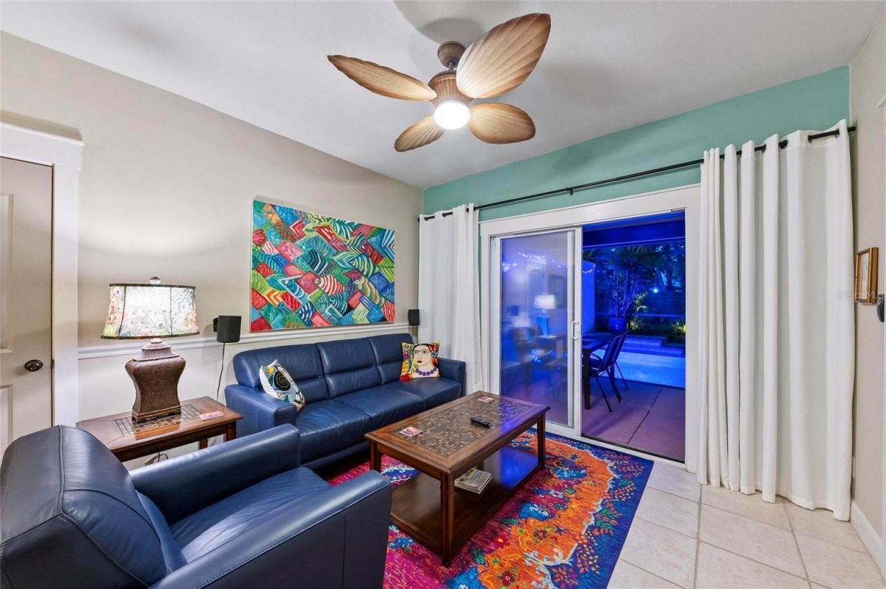 941 Virginia Drive, Sarasota, FL 34234 Photo