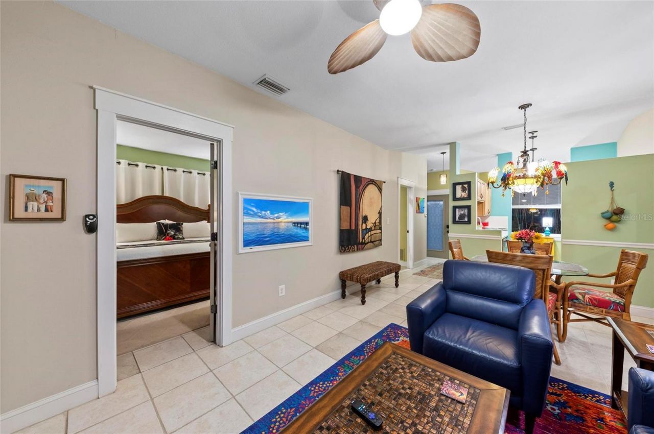 941 Virginia Drive, Sarasota, FL 34234 Photo