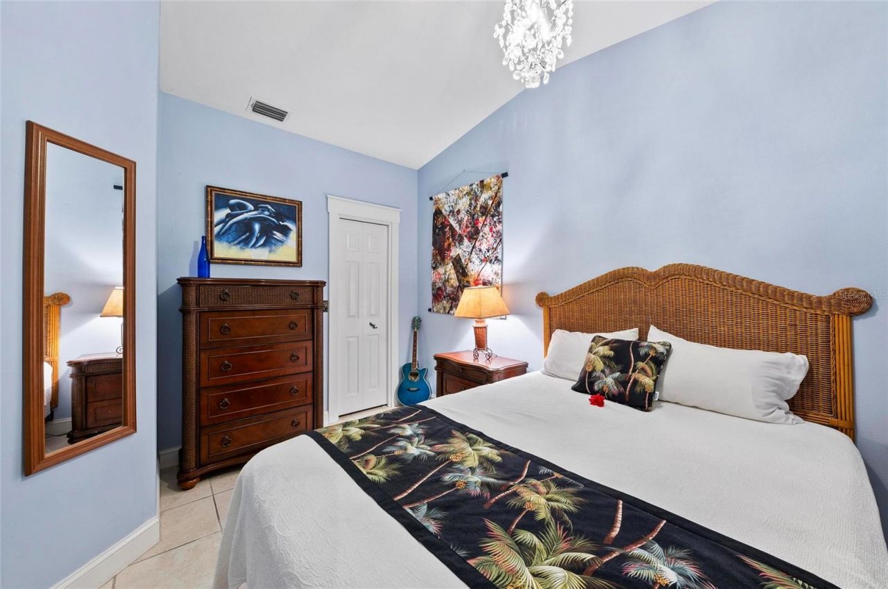 941 Virginia Drive, Sarasota, FL 34234 Photo