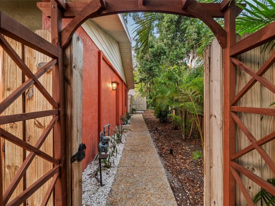 Property Image 77