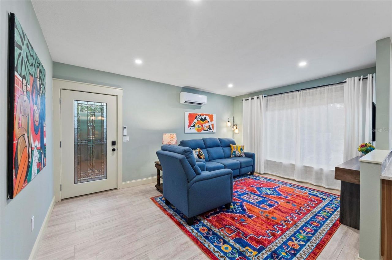 941 Virginia Drive, Sarasota, FL 34234 Photo