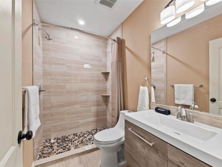 Property Image 87