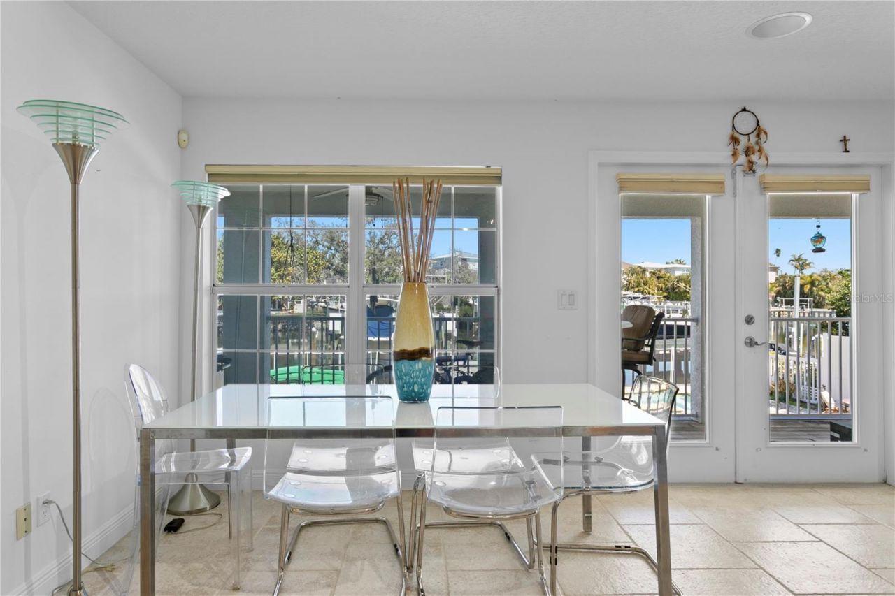 1867 Bayou Grande Boulevard Ne, Saint Petersburg, FL 33703 Photo