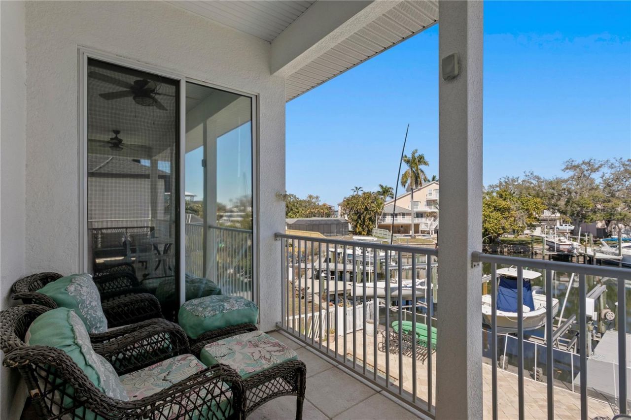 1867 Bayou Grande Boulevard Ne, Saint Petersburg, FL 33703 Photo