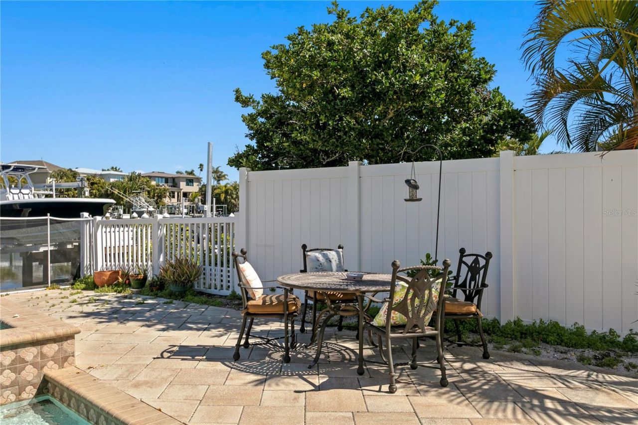 1867 Bayou Grande Boulevard Ne, Saint Petersburg, FL 33703 Photo