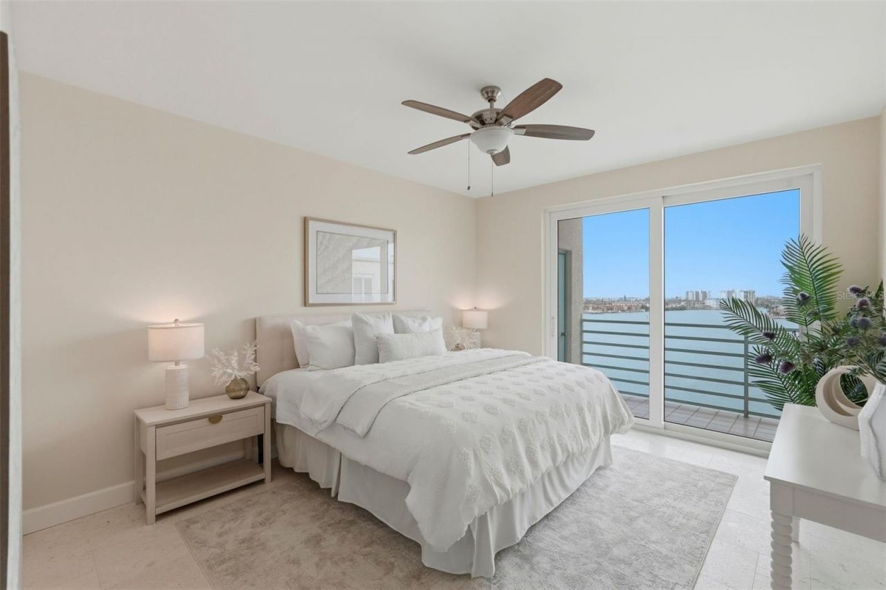 7932 Sailboat Key Boulevard S, Unit 806, South Pasadena, FL 33707 Photo