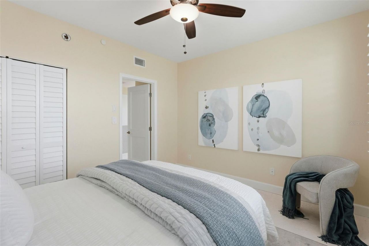 7932 Sailboat Key Boulevard S, Unit 806, South Pasadena, FL 33707 Photo