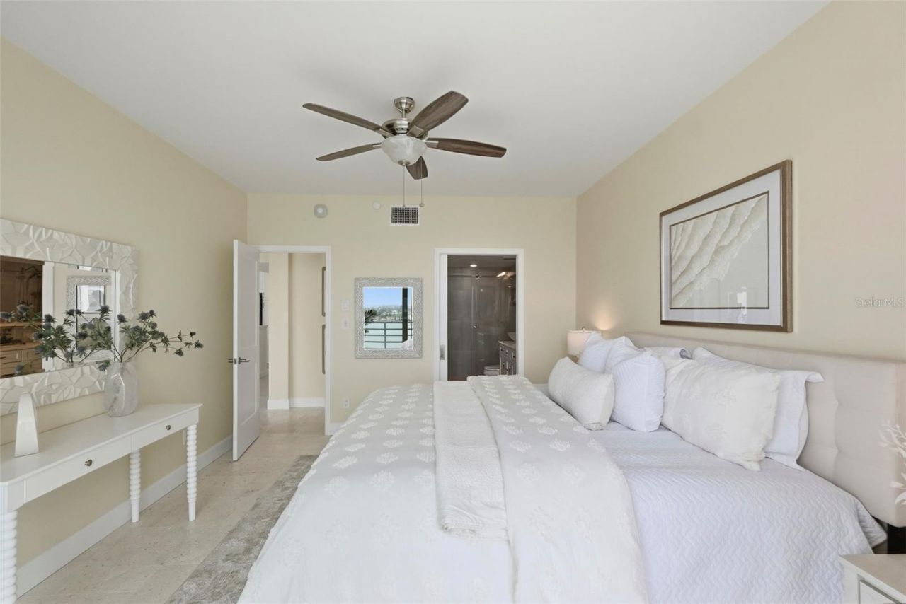 7932 Sailboat Key Boulevard S, Unit 806, South Pasadena, FL 33707 Photo